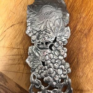 Arthur Court Grape Motif Spoon rest